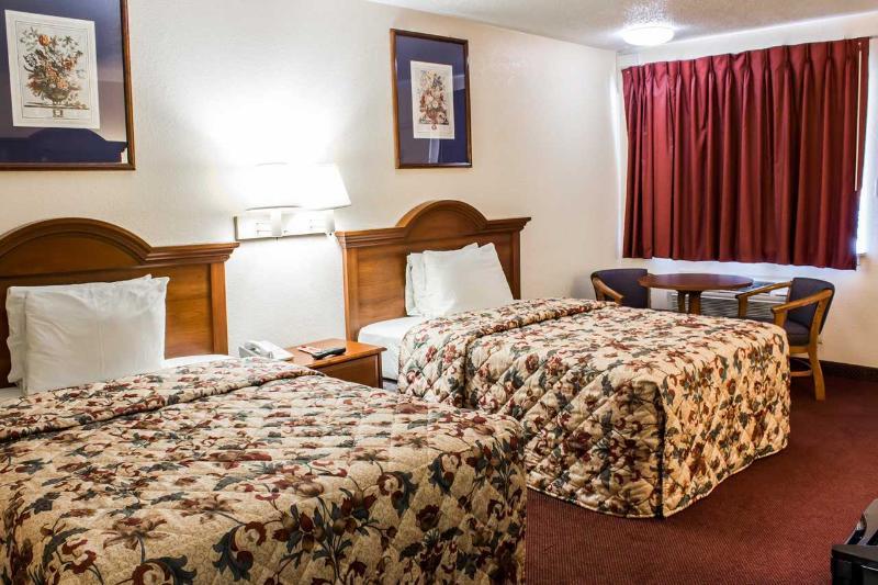 Econo Lodge Selma Exteriér fotografie